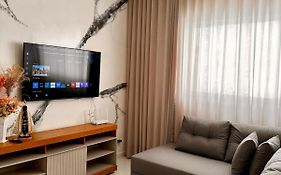 Apartamento 10 a 4 min da Basílica